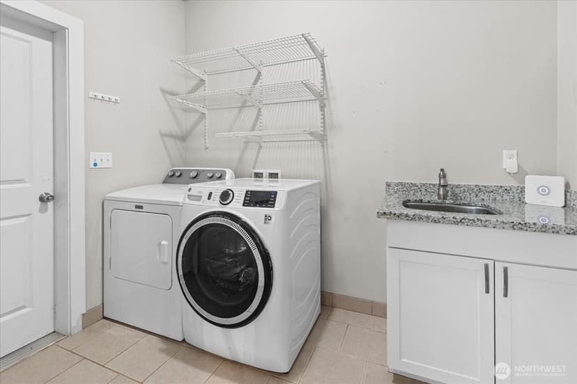 Property photo for 2334 S Wilkeson Street, Tacoma photo 27