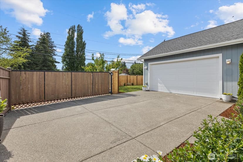 Property photo for 2334 S Wilkeson Street, Tacoma photo 32