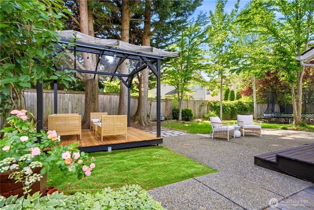 Property photo for 25733 SE 39th Street, Sammamish photo 3