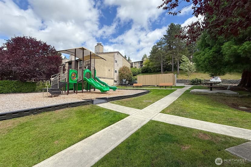 Property photo for 12525 NE 145th Place #F97, Kirkland photo 13