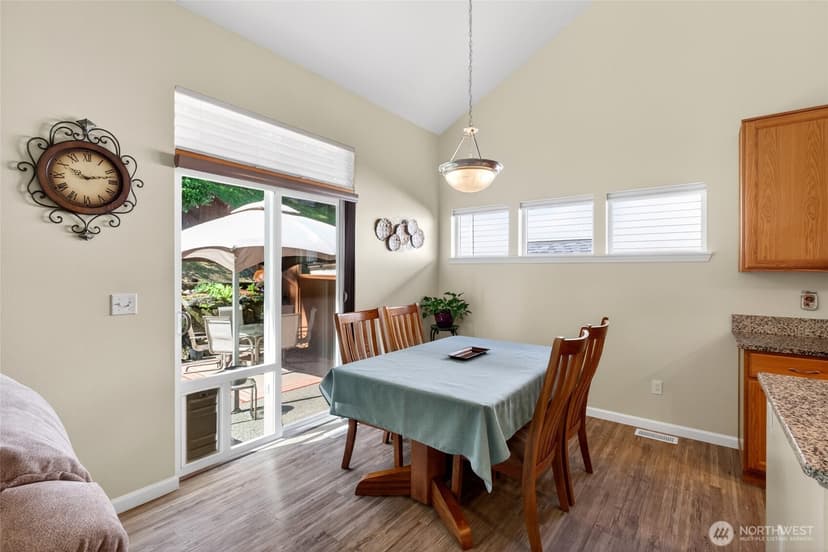 Property photo for 2202 Forest Ridge Drive SE, Auburn photo 18