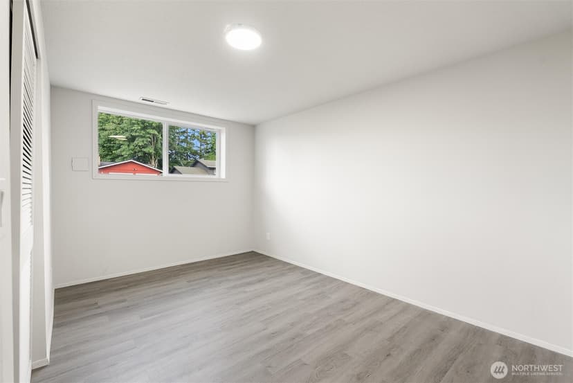 Property photo for 1119 Shelton Avenue NE, Renton photo 36