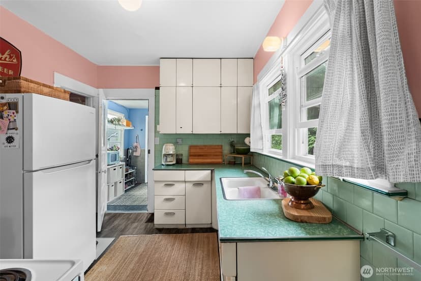 Property photo for 3711 Fawcett Avenue, Tacoma photo 18