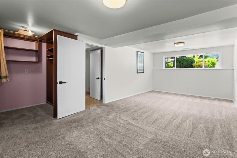 Property photo for 29718 3rd Avenue S, Federal Way photo 18