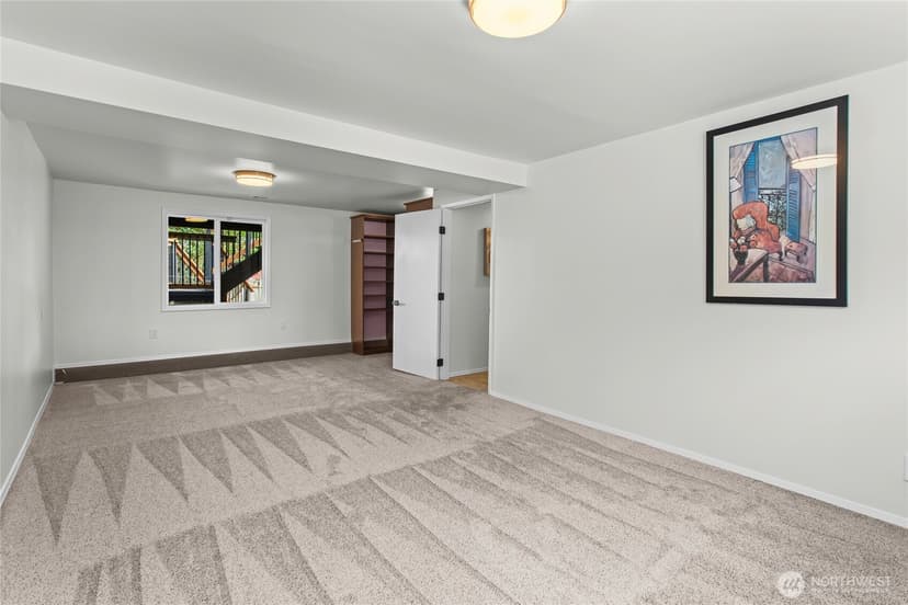 Property photo for 29718 3rd Avenue S, Federal Way photo 19