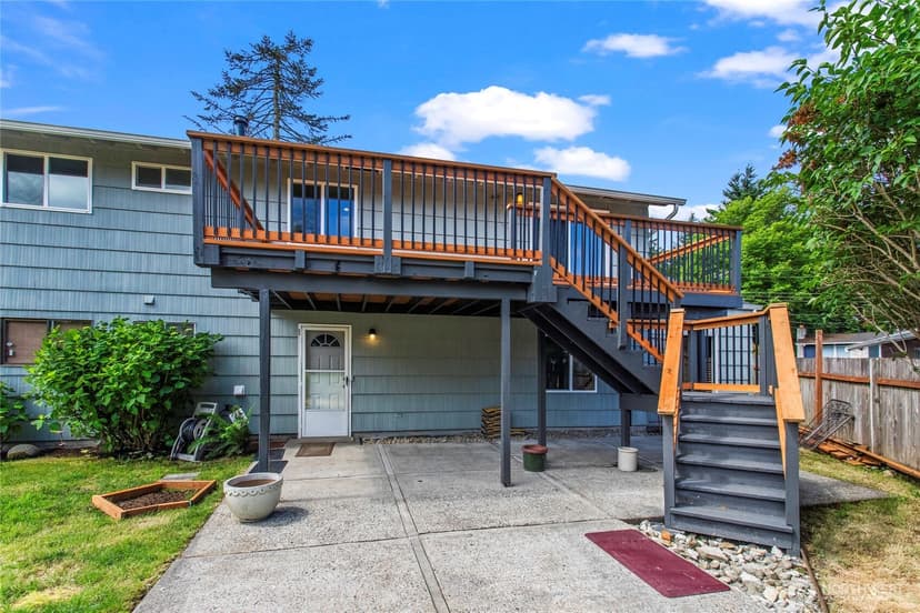Property photo for 29718 3rd Avenue S, Federal Way photo 24