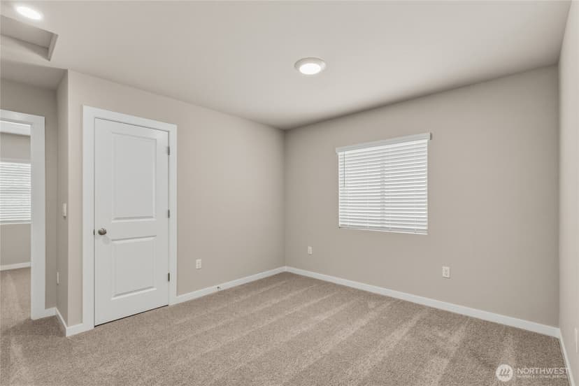 Property photo for 1118 138th Place SW, Lynnwood photo 27