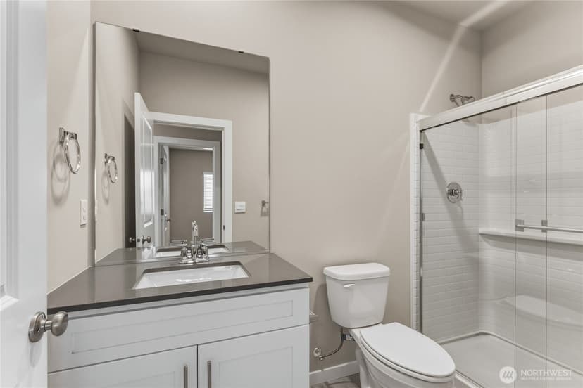 Property photo for 1118 138th Place SW, Lynnwood photo 14