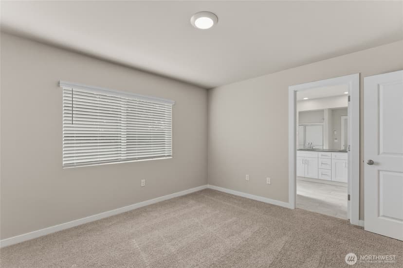 Property photo for 1118 138th Place SW, Lynnwood photo 22