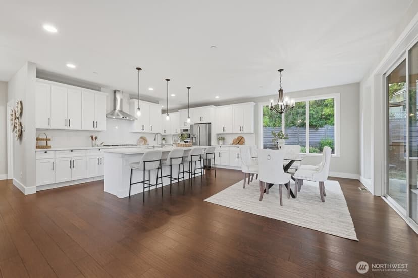Property photo for 19535 53rd Avenue NE, Lake Forest Park photo 6