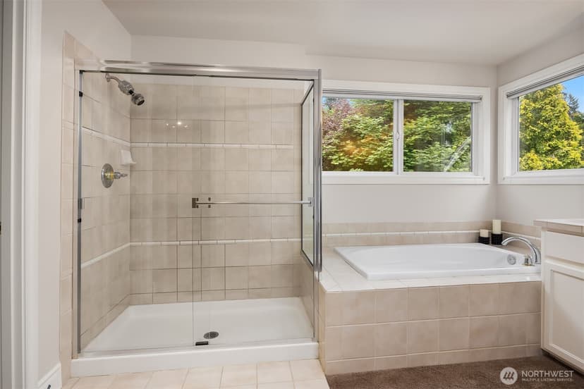 Property photo for 1883 145th Place SE, Bellevue photo 24