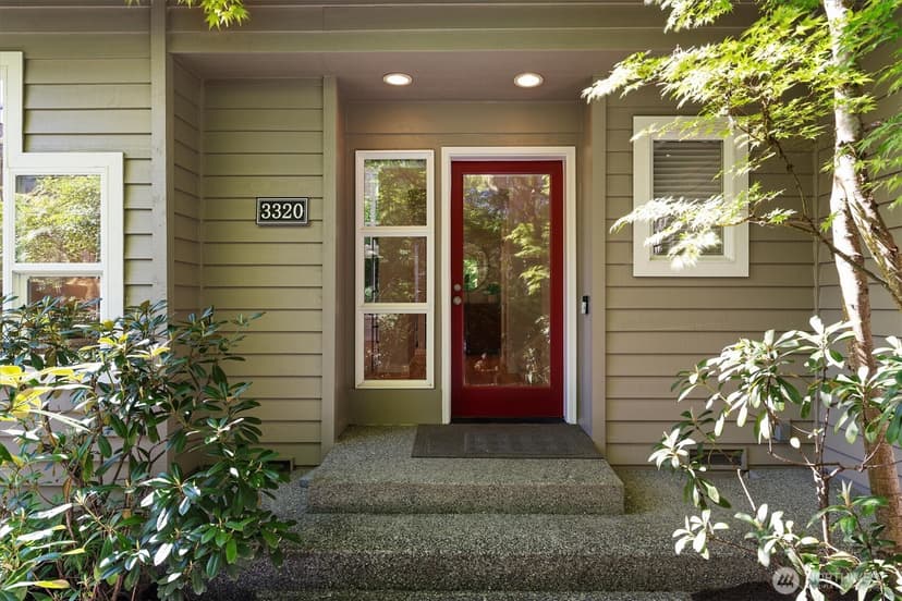 Property photo for 3320 165th Place NE, Bellevue photo 3