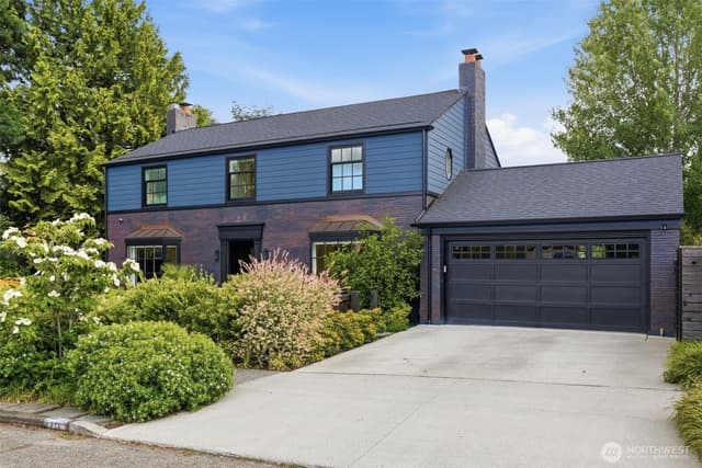 Property photo for 5815 Ann Arbor Avenue NE, Seattle photo 3