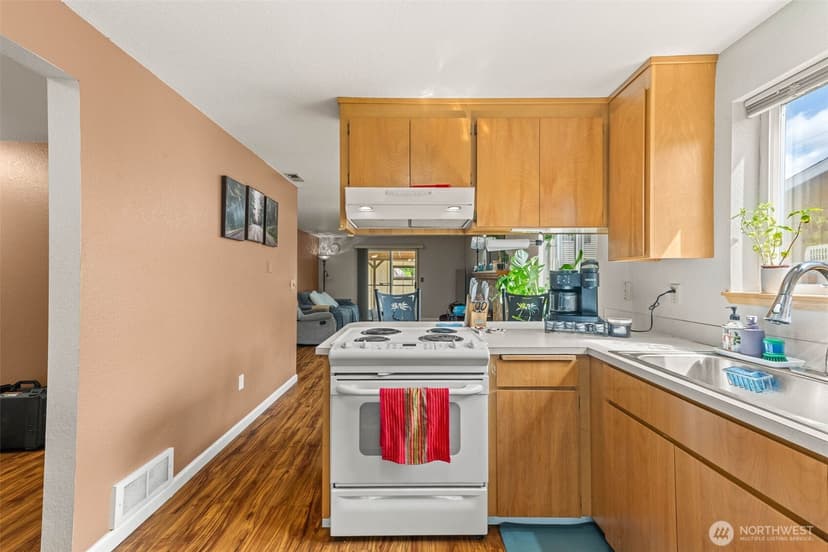Property photo for 207 S 63rd Street, Tacoma photo 12