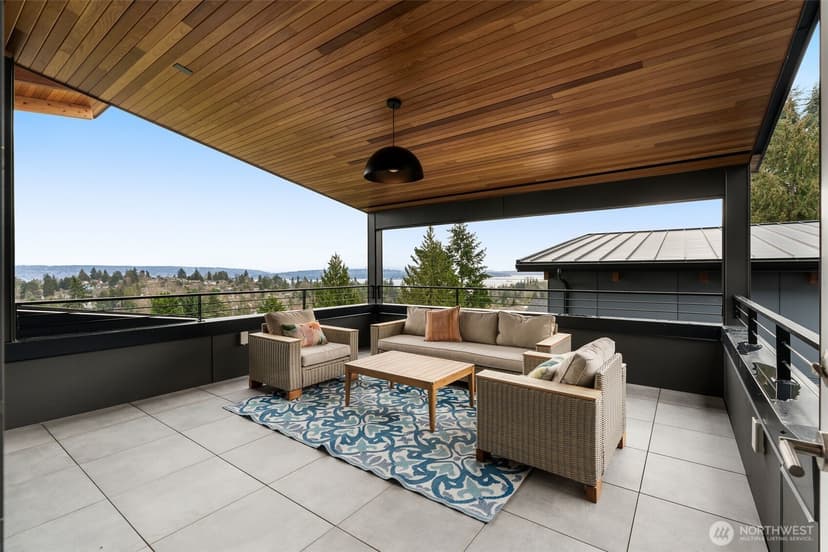 Property photo for 6038 50th Avenue NE, Seattle photo 5