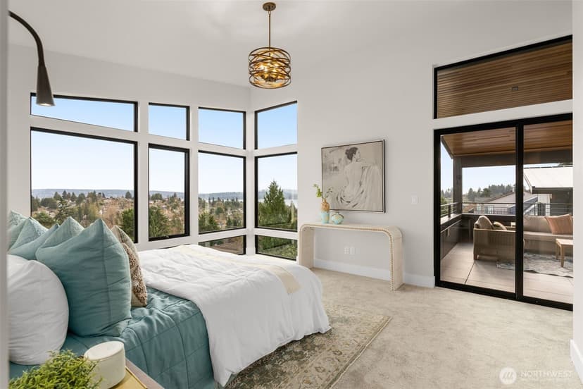 Property photo for 6038 50th Avenue NE, Seattle photo 8