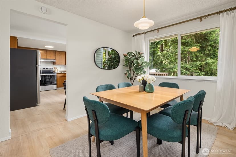 Property photo for 7223 NE 152nd Place, Kenmore photo 15