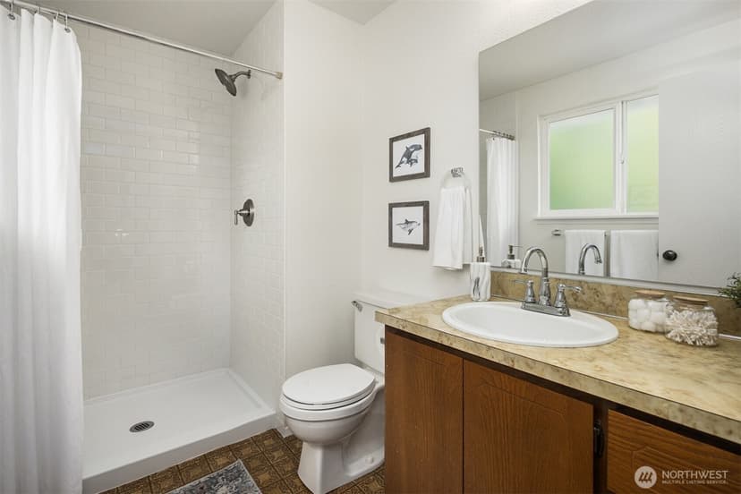 Property photo for 7223 NE 152nd Place, Kenmore photo 20