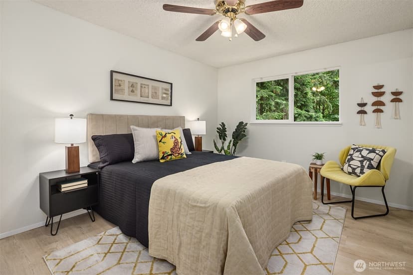 Property photo for 7223 NE 152nd Place, Kenmore photo 16