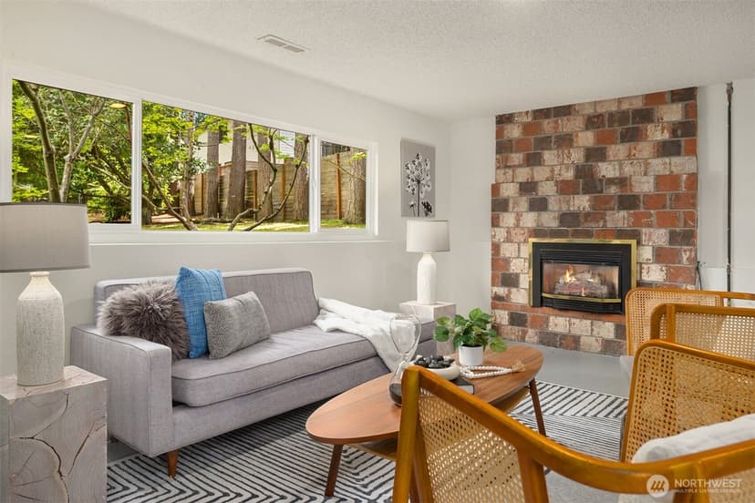 Property photo for 7223 NE 152nd Place, Kenmore photo 21