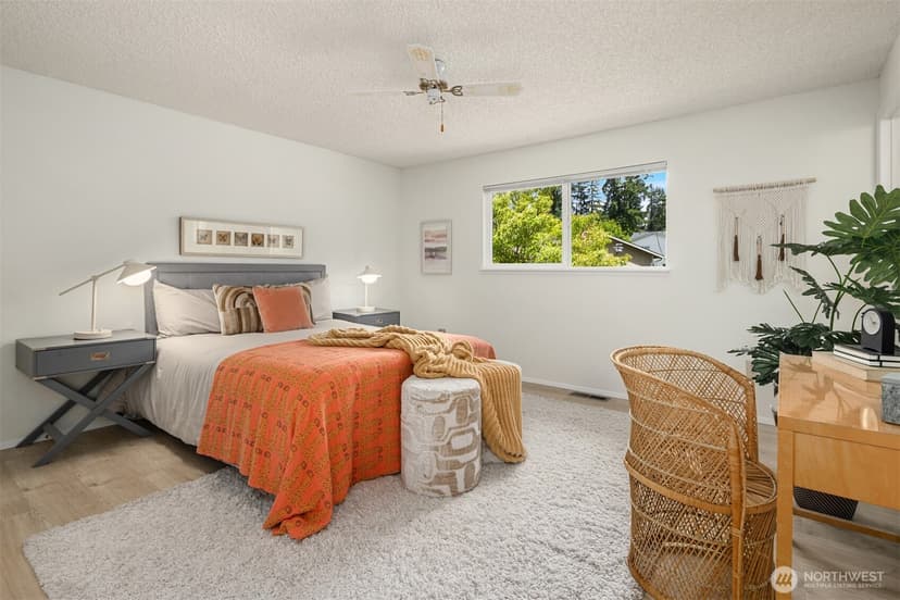 Property photo for 7223 NE 152nd Place, Kenmore photo 19