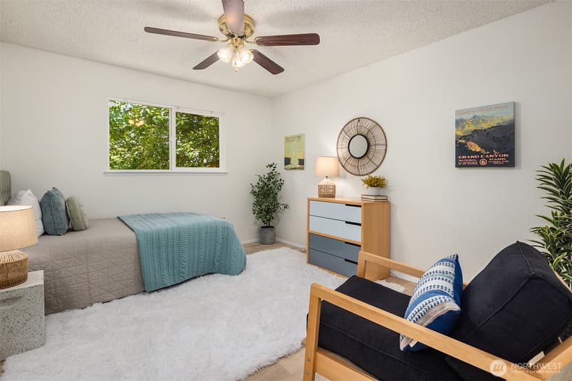 Property photo for 7223 NE 152nd Place, Kenmore photo 17