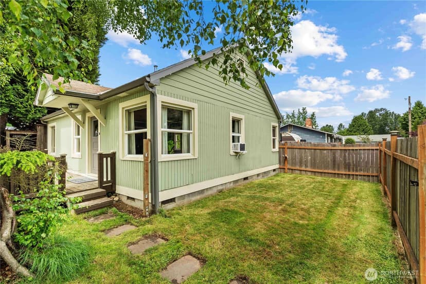 Property photo for 1 E McGill Avenue, Everett photo 28
