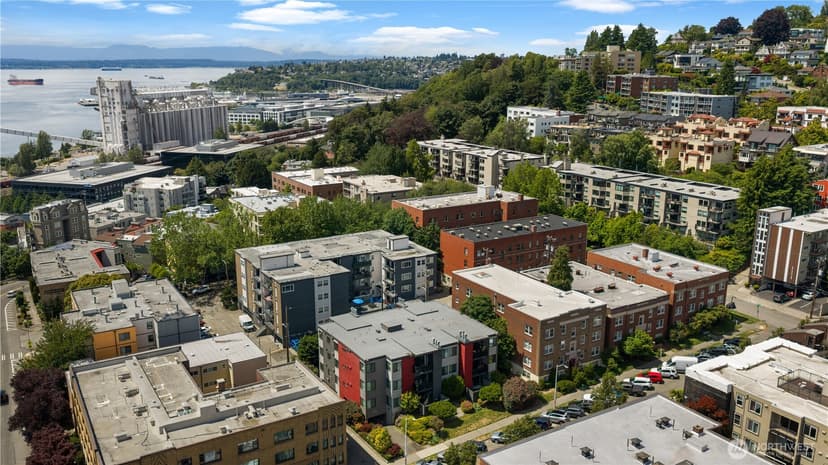 Property photo for 613 4th Avenue W #103, Seattle photo 35