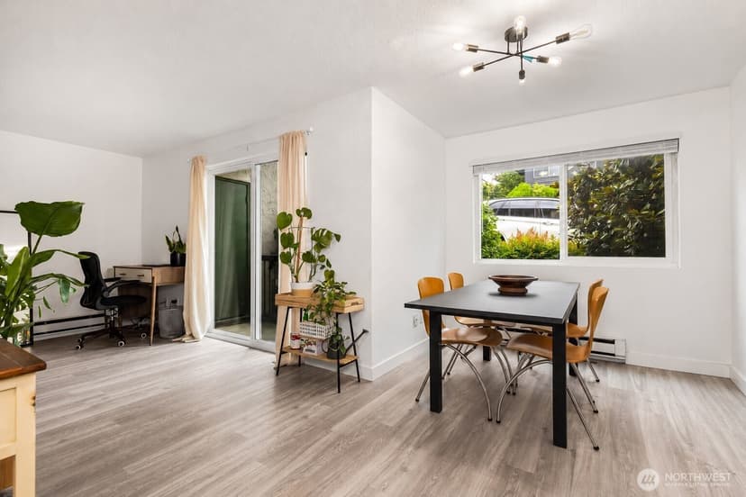 Property photo for 8747 Phinney Avenue N #7, Seattle photo 8
