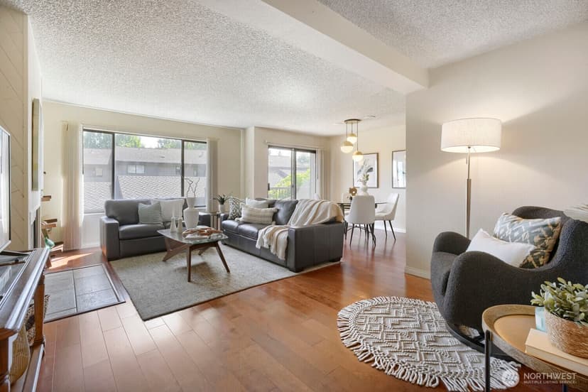 Property photo for 10634 Glen Acres Drive S, Seattle photo 6