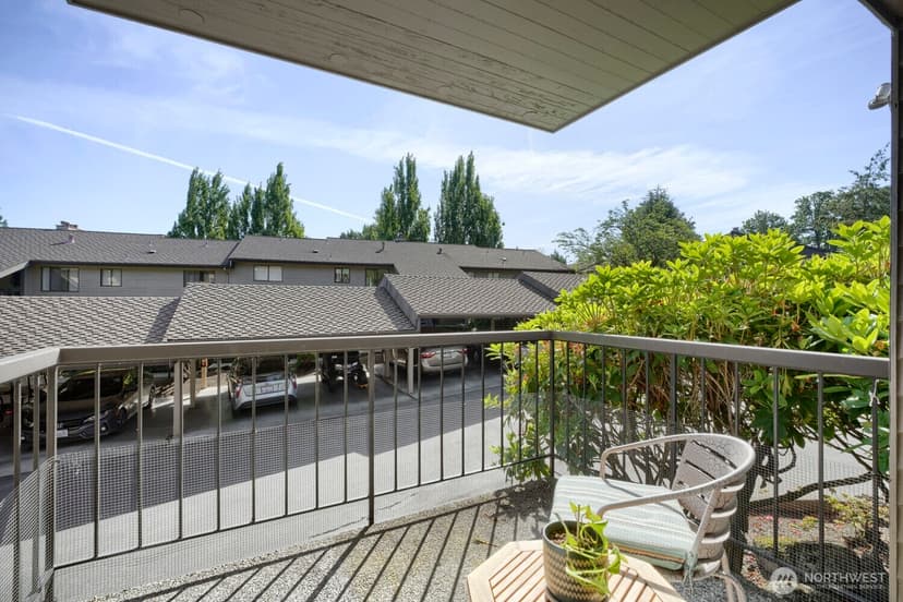 Property photo for 10634 Glen Acres Drive S, Seattle photo 24