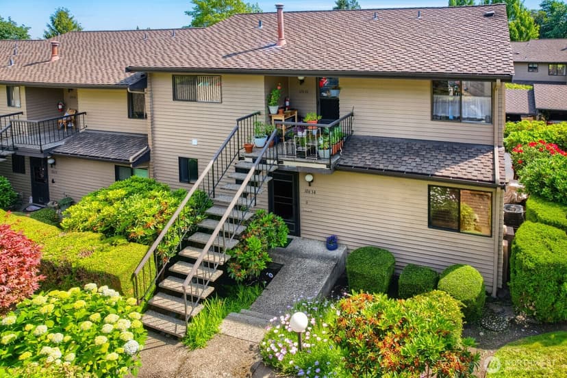 Property photo for 10634 Glen Acres Drive S, Seattle photo 27