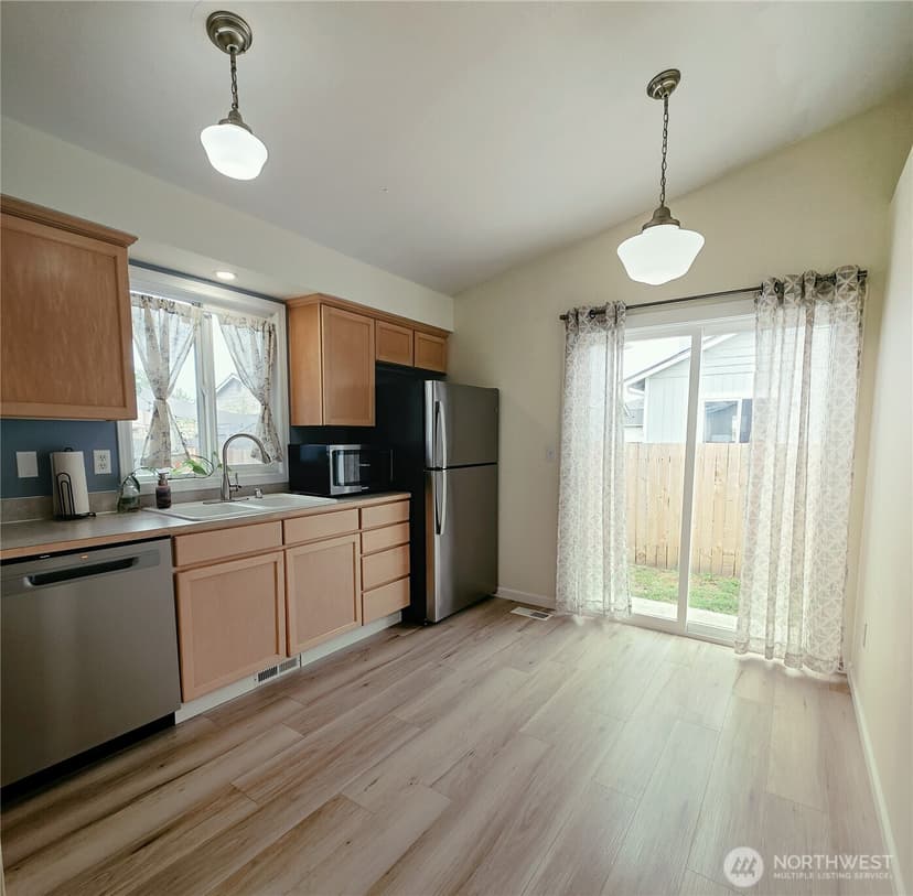 Property photo for 4409 148th Street NE, Marysville photo 7