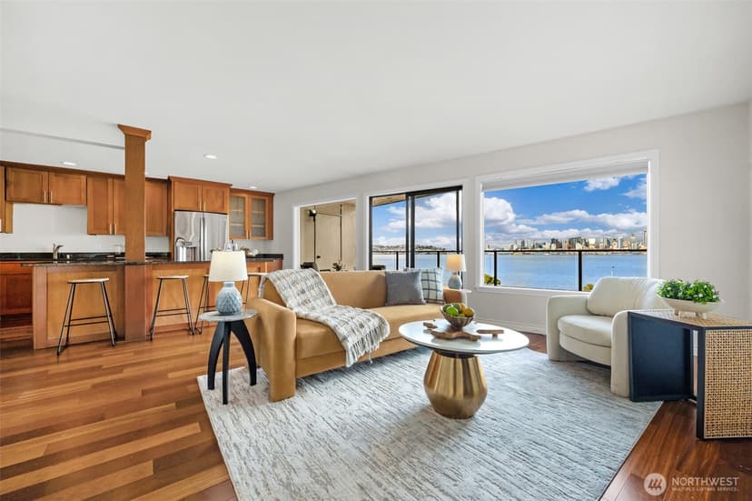 Property photo for 1221 Harbor Avenue SW #402-3, Seattle photo 6