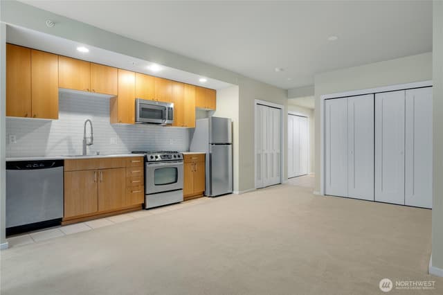 Property photo for 81 Clay Street #326, Seattle photo 5