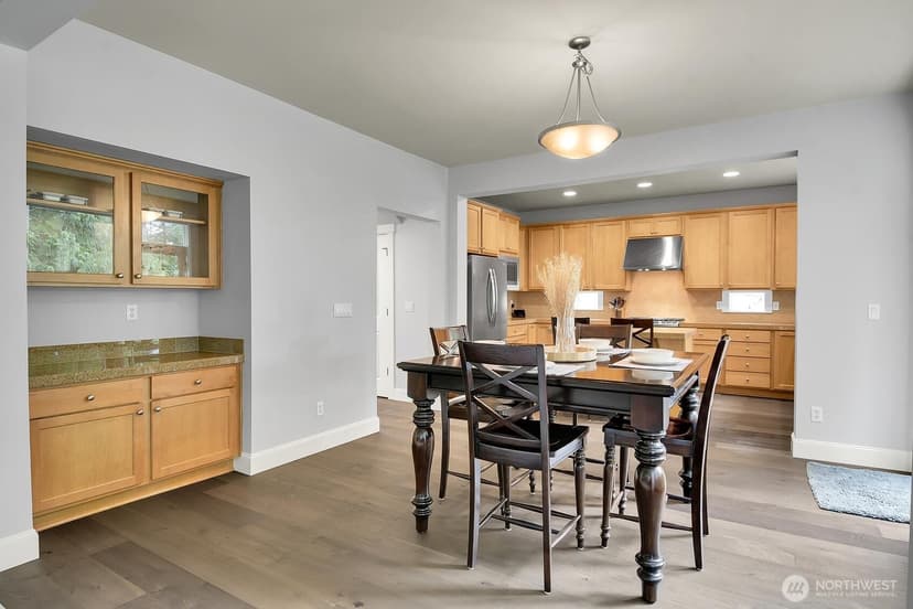 Property photo for 6214 Douglas Avenue SE, Snoqualmie photo 12