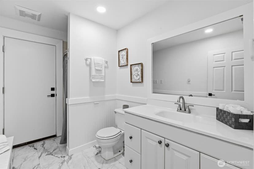 Property photo for 12611 NE 134th Place, Kirkland photo 25