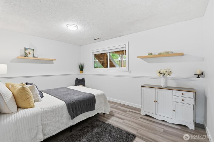 Property photo for 12611 NE 134th Place, Kirkland photo 24