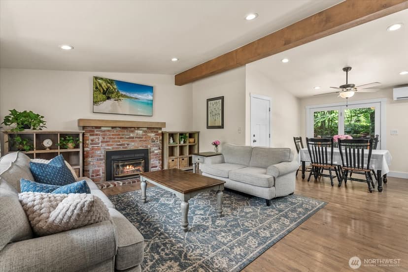 Property photo for 18015 248th Ave SE, Maple Valley photo 5