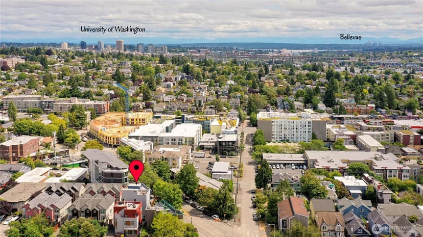 Property photo for 3812 Whitman Avenue N, Seattle photo 32