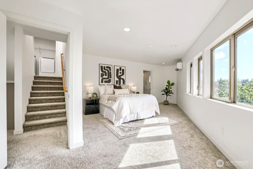 Property photo for 3812 Whitman Avenue N, Seattle photo 19