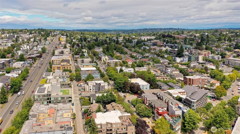 Property photo for 3812 Whitman Avenue N, Seattle photo 36