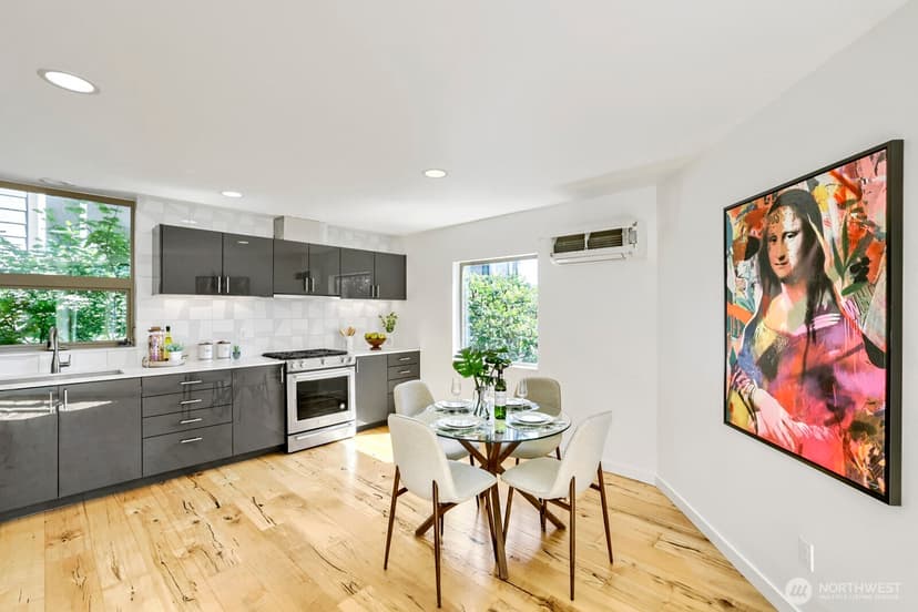 Property photo for 3812 Whitman Avenue N, Seattle photo 15
