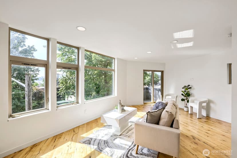 Property photo for 3812 Whitman Avenue N, Seattle photo 12