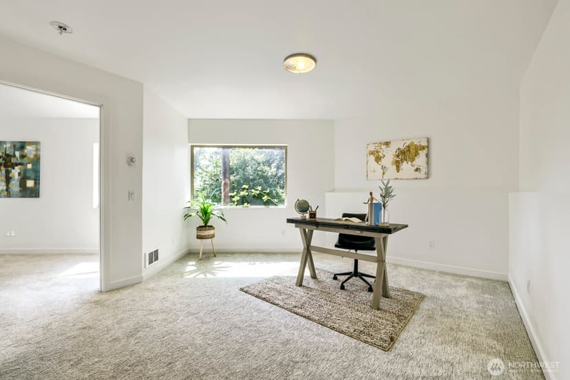 Property photo for 3812 Whitman Avenue N, Seattle photo 5