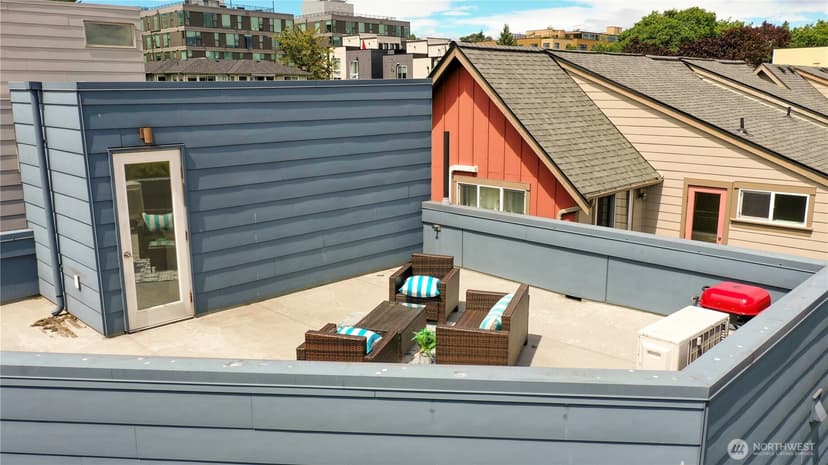 Property photo for 3812 Whitman Avenue N, Seattle photo 30