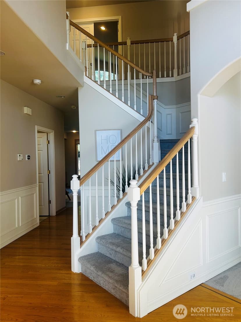 Property photo for 3602 Broadmoor Drive NE, Tacoma photo 19