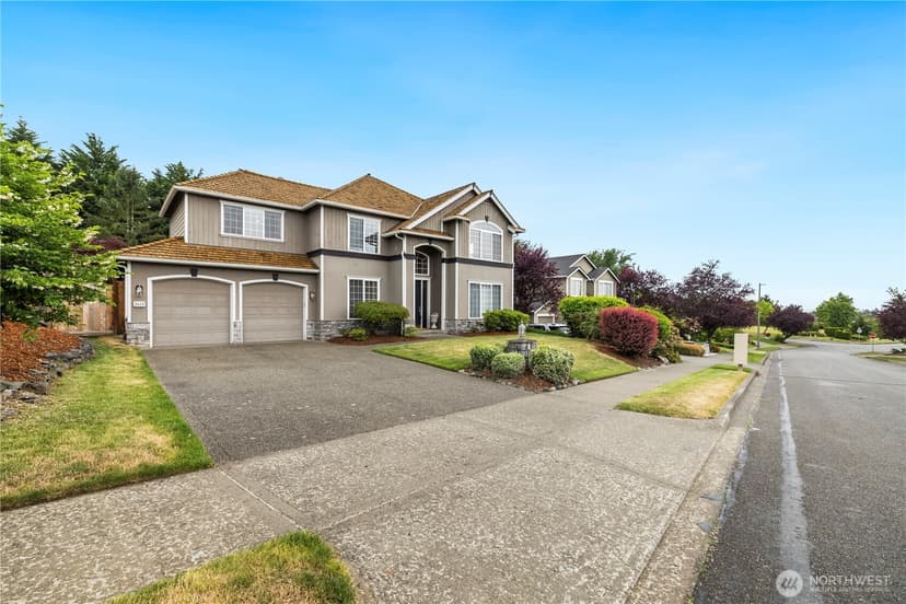 Property photo for 3602 Broadmoor Drive NE, Tacoma photo 39