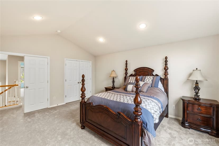 Property photo for 3602 Broadmoor Drive NE, Tacoma photo 27