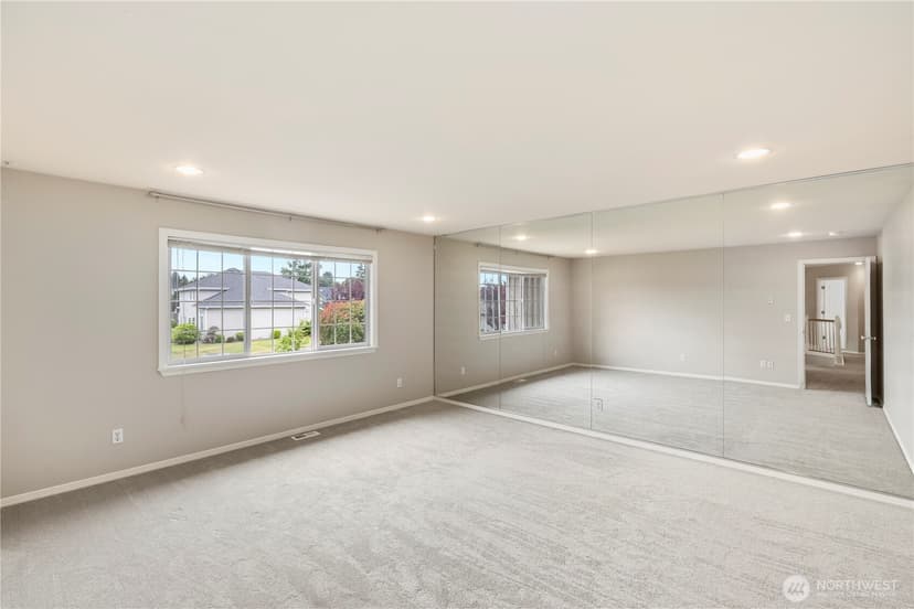 Property photo for 3602 Broadmoor Drive NE, Tacoma photo 34
